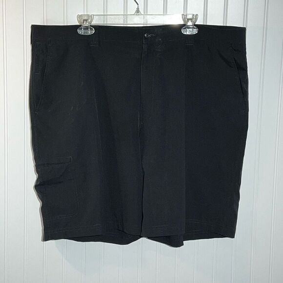PGA Tour Pro Series Golf Shorts Men’s 42 Black Classic Flat Front Pocketed - Picture 1 of 11